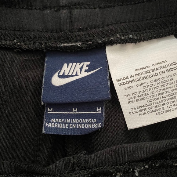 Nike Joggers/Capris/Bike Shorts - Picture 3 of 4